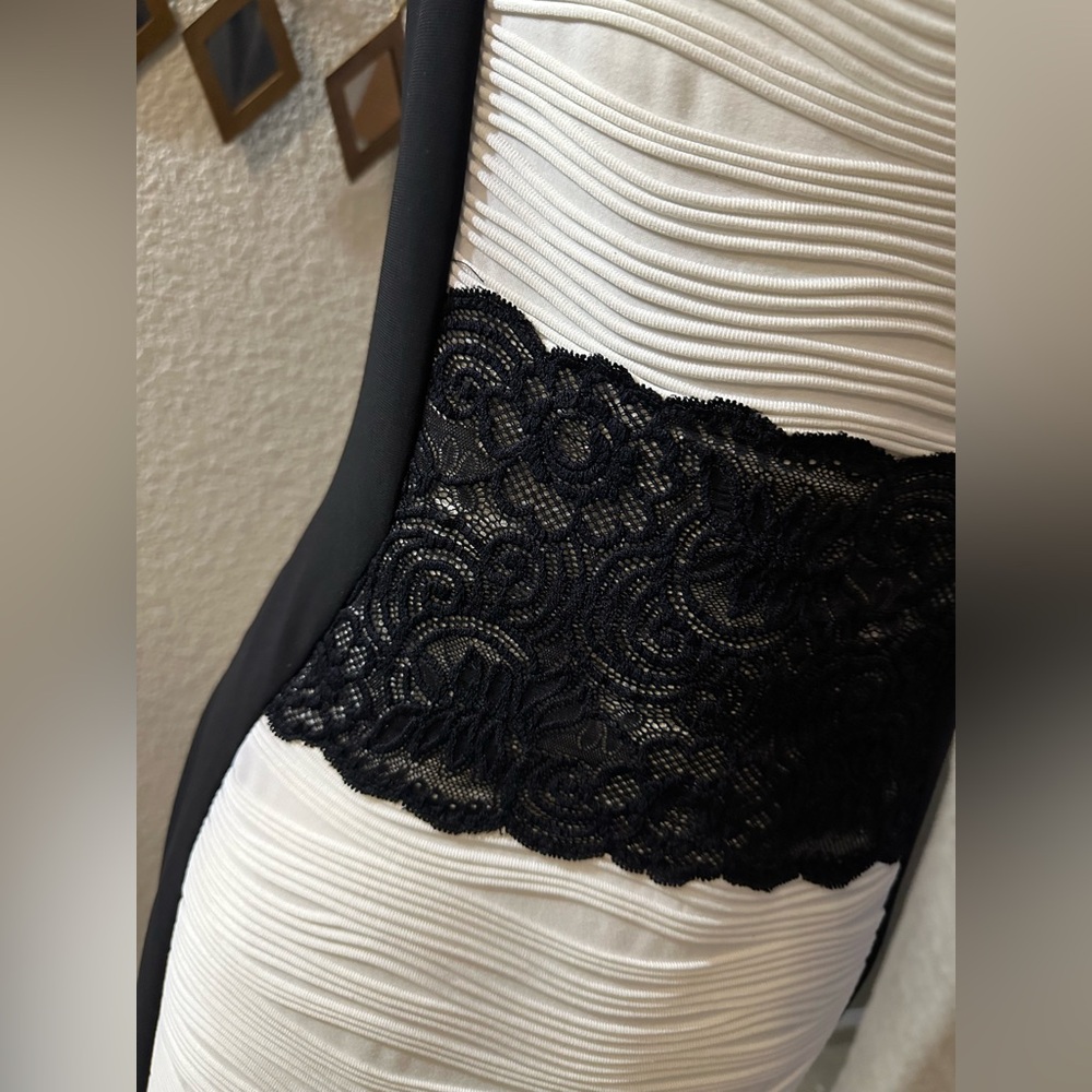 Beautiful Joseph Ribkoff Dress - Picture 7 of 8